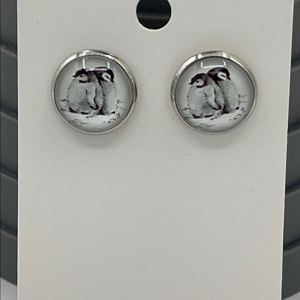 3.2.26-8 Penguin Print Small Post Earrings - White and Black